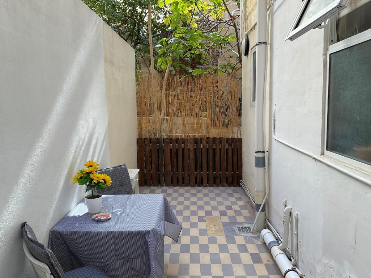 Privilege Suite Gzira Экстерьер фото
